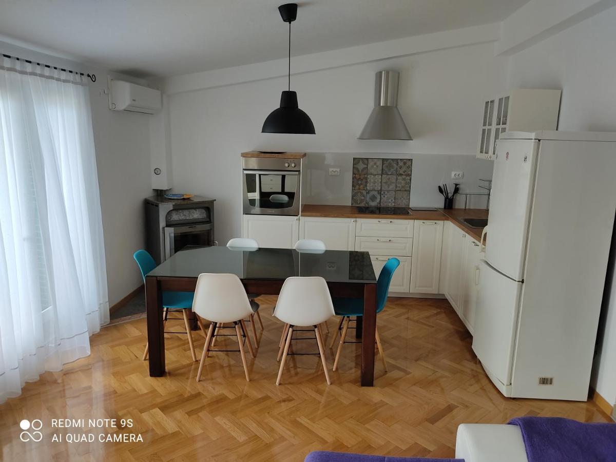 Apartmani Niko Подгора Экстерьер фото