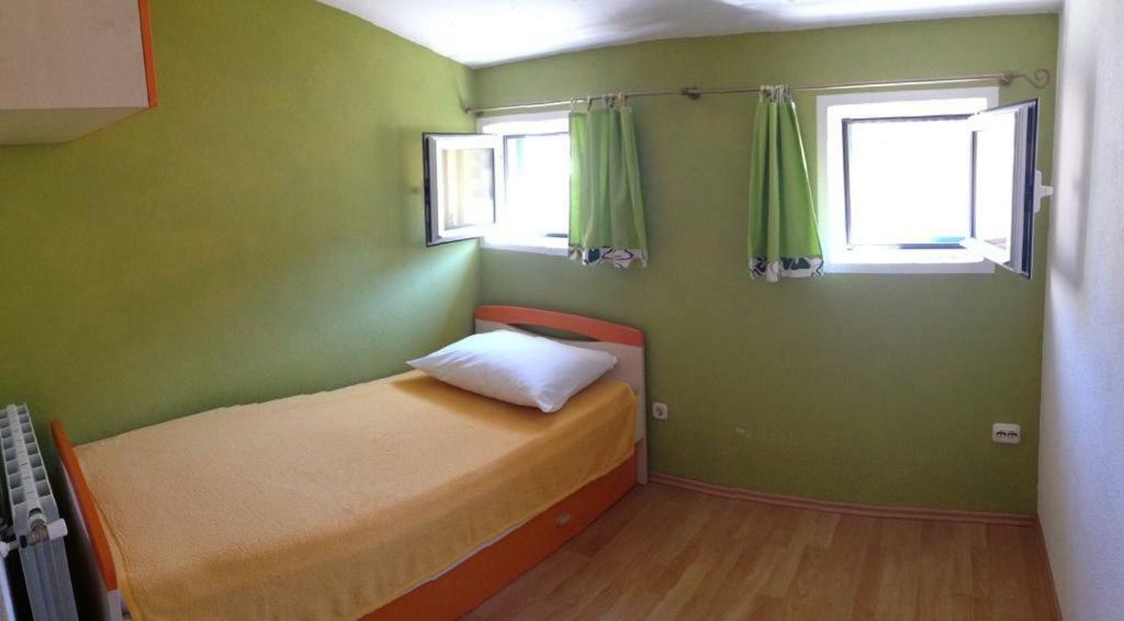 Apartmani Niko Подгора Экстерьер фото
