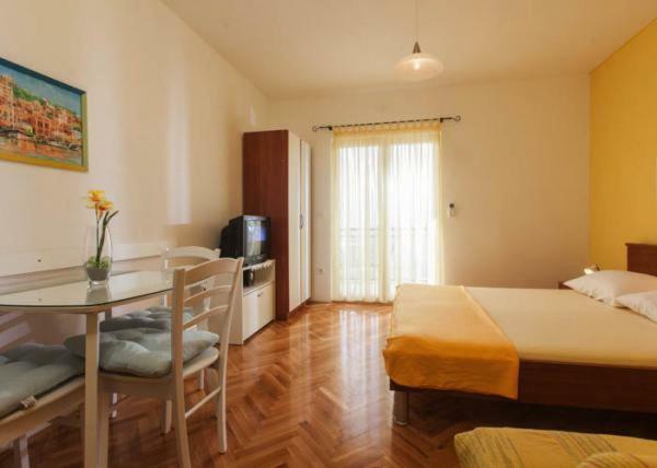 Apartmani Niko Подгора Экстерьер фото